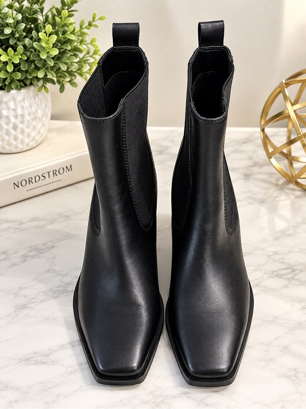 Nordstrom Noclemens Black Leather Chelsea Boots Square Toe Ankle Size 9M